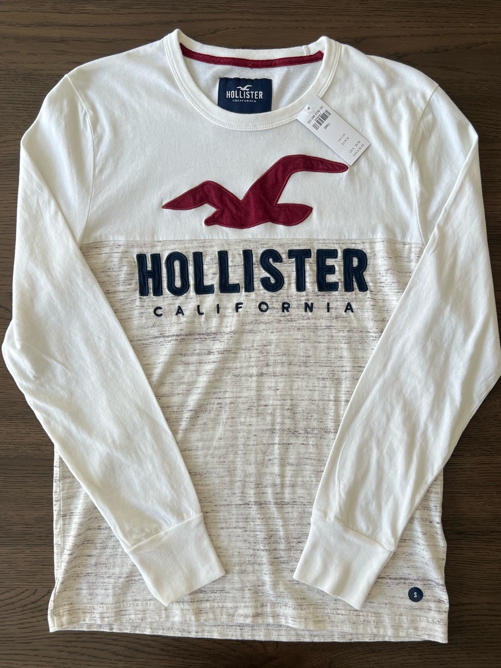 NWT Hollister Men’s California Long Sleeve Shirt Size Small